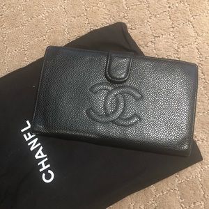 Chanel wallet